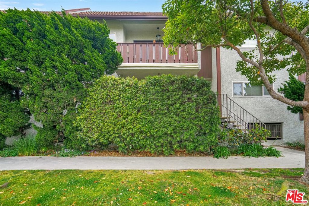 1301 17th Street 103