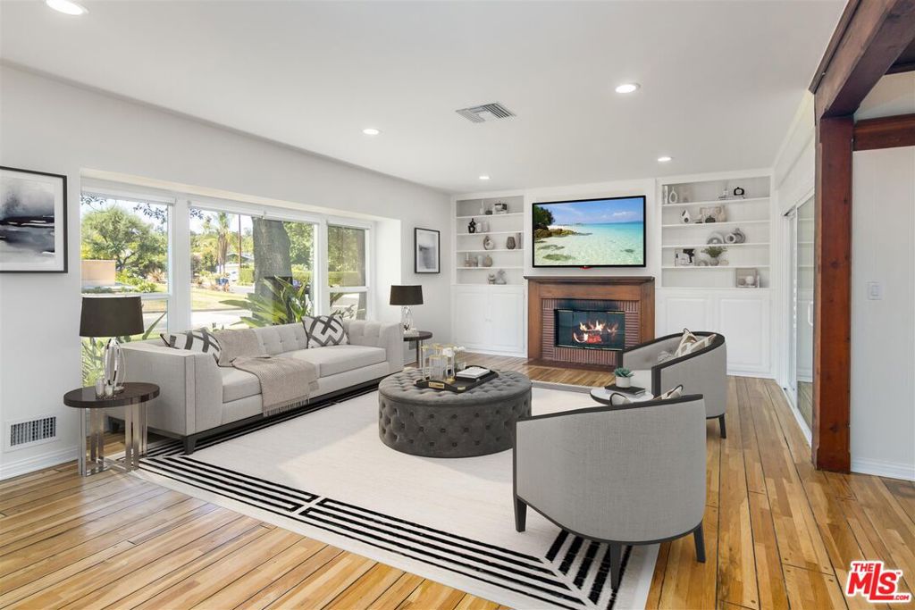 19147 Santa Rita Street