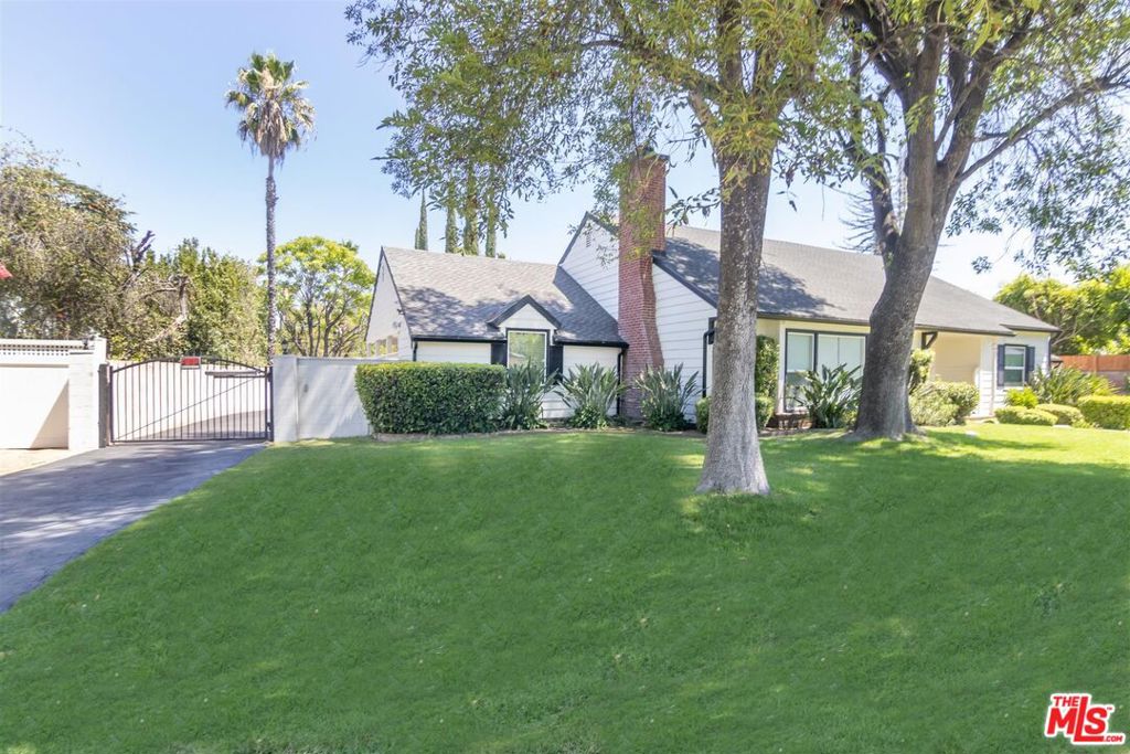 19147 Santa Rita Street