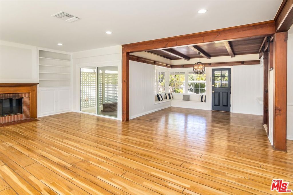 19147 Santa Rita Street