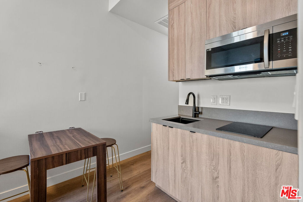 181 Culver Boulevard A