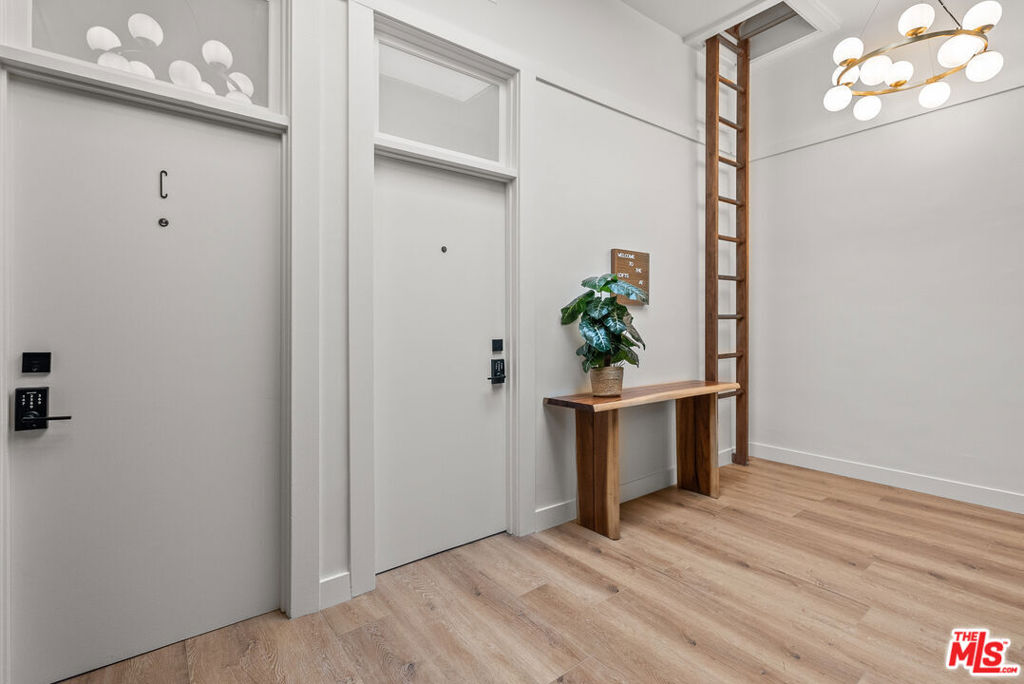 181 Culver Boulevard B