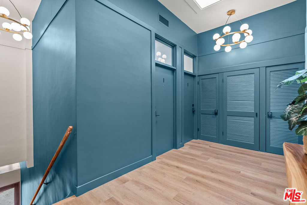 181 Culver Boulevard B