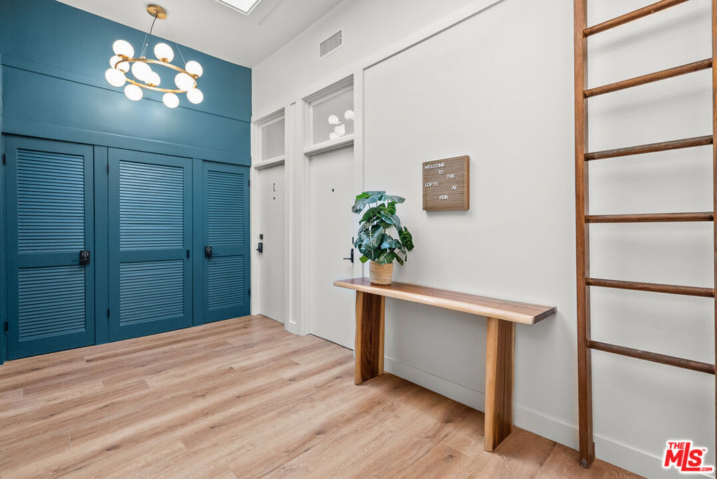 181 Culver Boulevard B