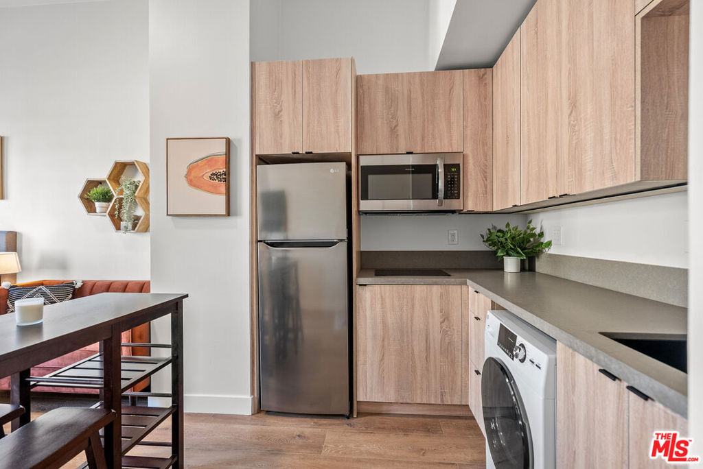 181 Culver Boulevard B