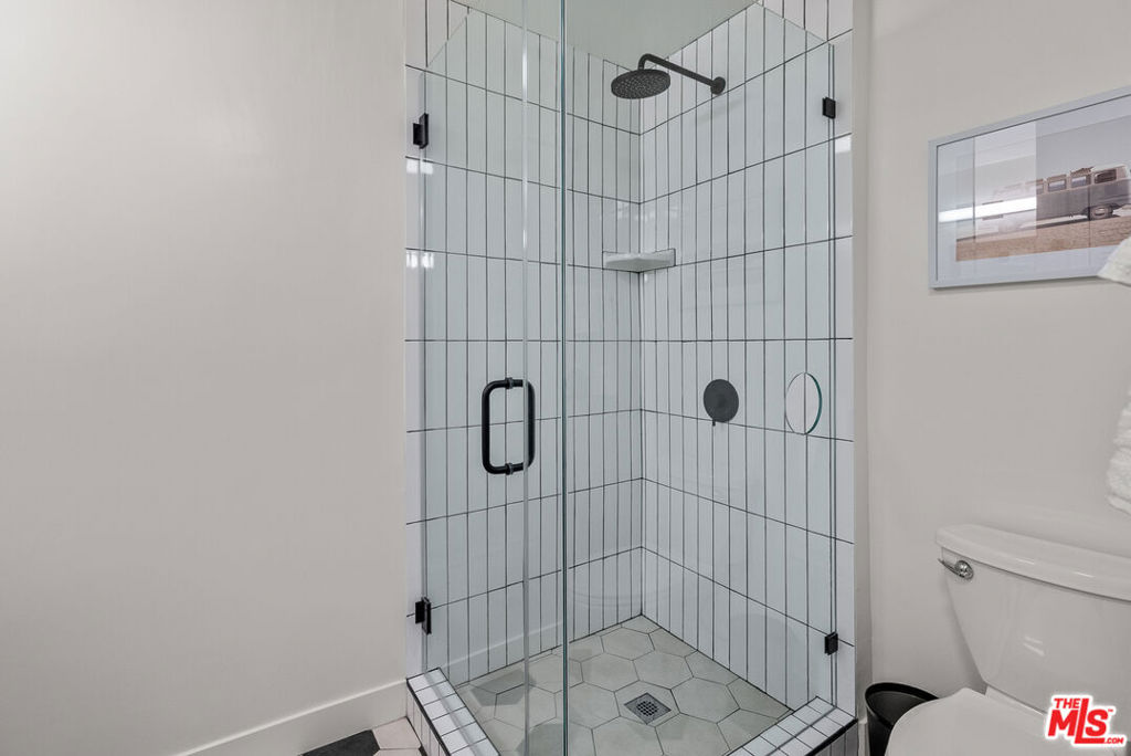 181 Culver Boulevard B