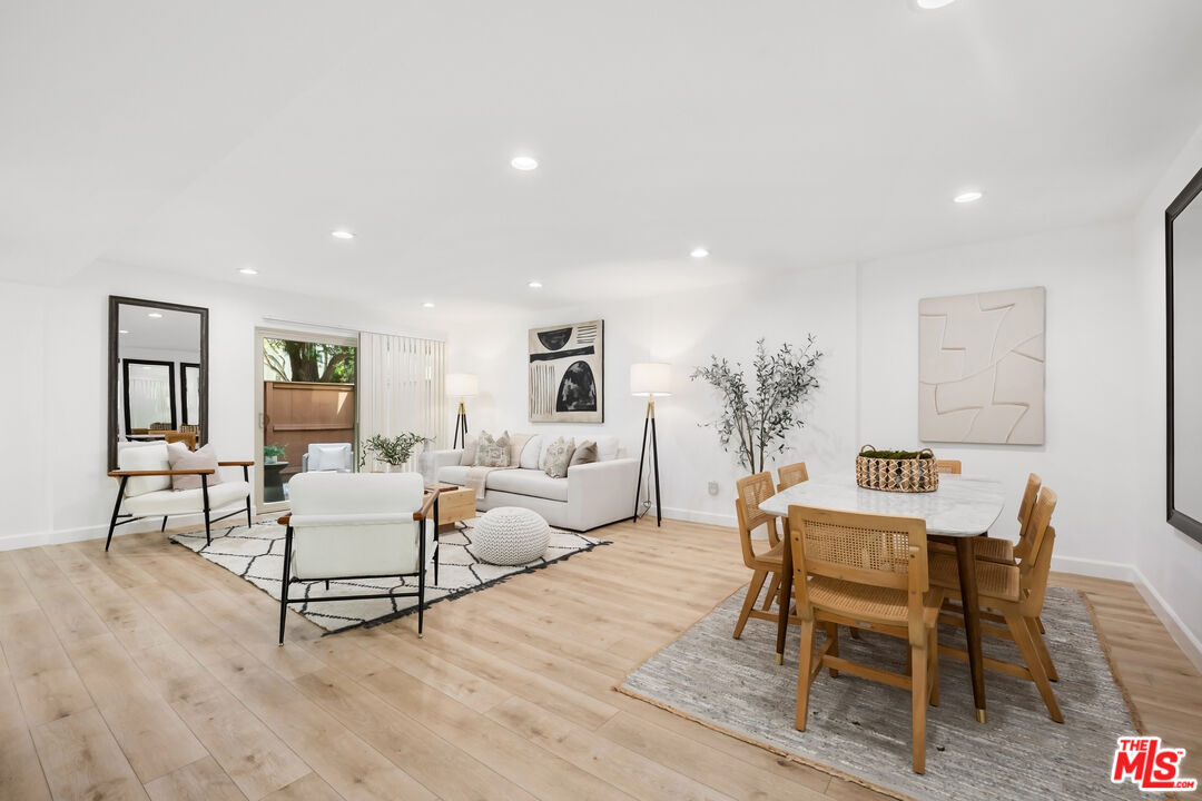 11260 Overland Ave Unit: 20B