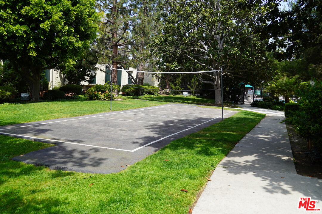11260 Overland Ave Unit: 20B