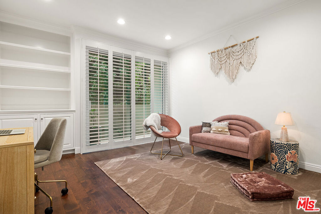 12115 San Vicente Boulevard 207