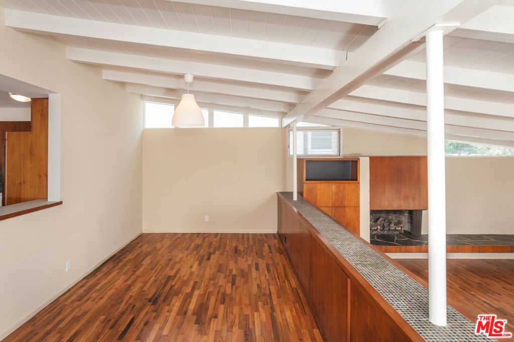 694 San Lorenzo Street