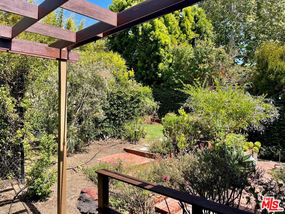 694 San Lorenzo Street