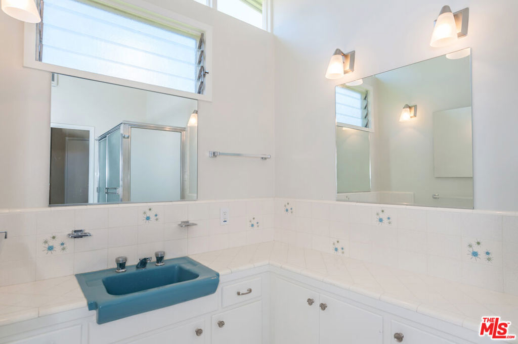 694 San Lorenzo Street