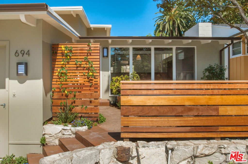 694 San Lorenzo Street