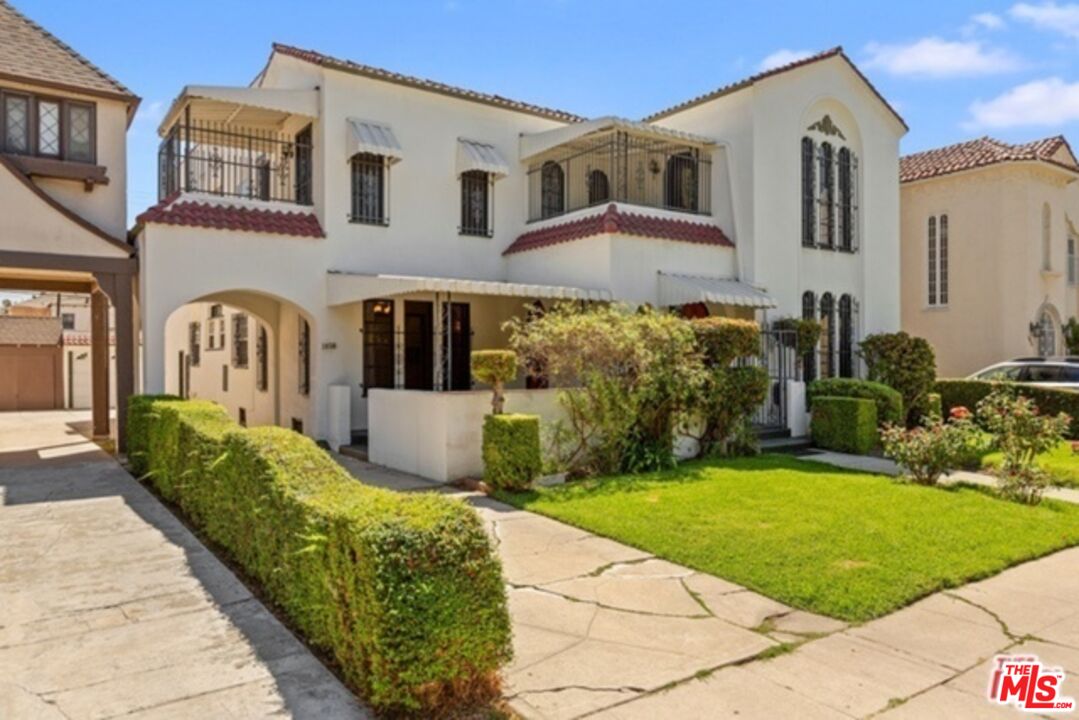 1028 Meadowbrook Ave Unit: 230