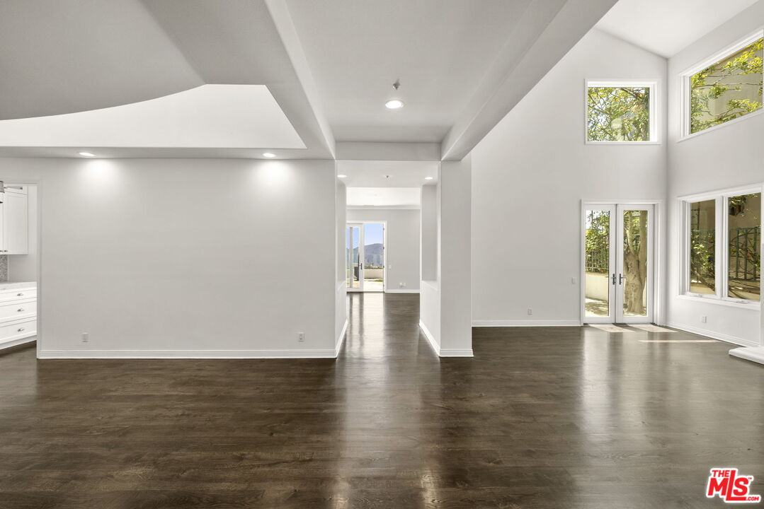 16648 Calle Arbolada