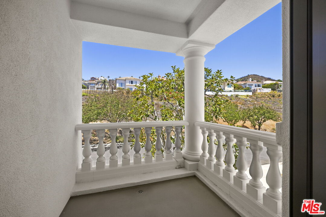 16648 Calle Arbolada