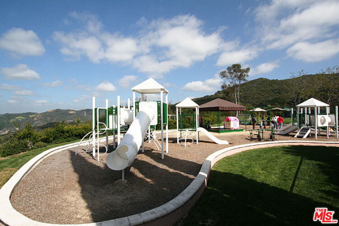 16648 Calle Arbolada