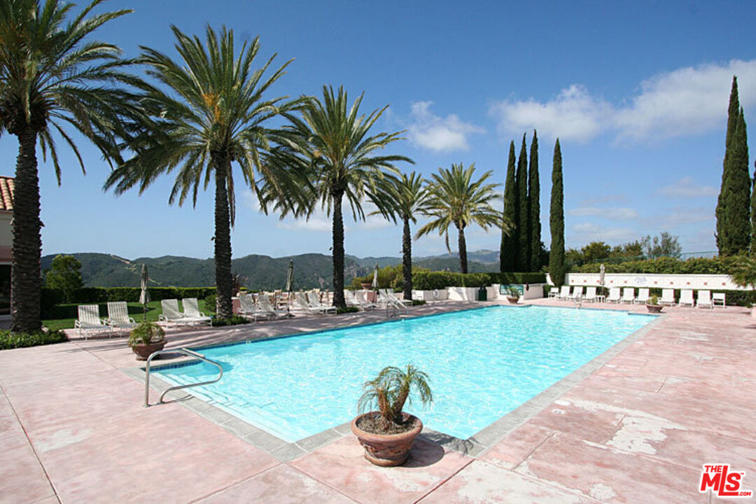 16648 Calle Arbolada