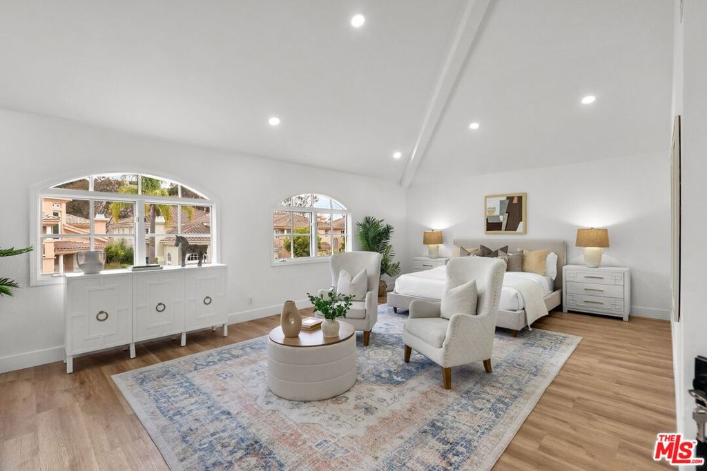 23119 Los Codona Avenue