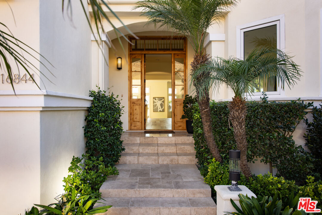 16844 Calle De Sarah