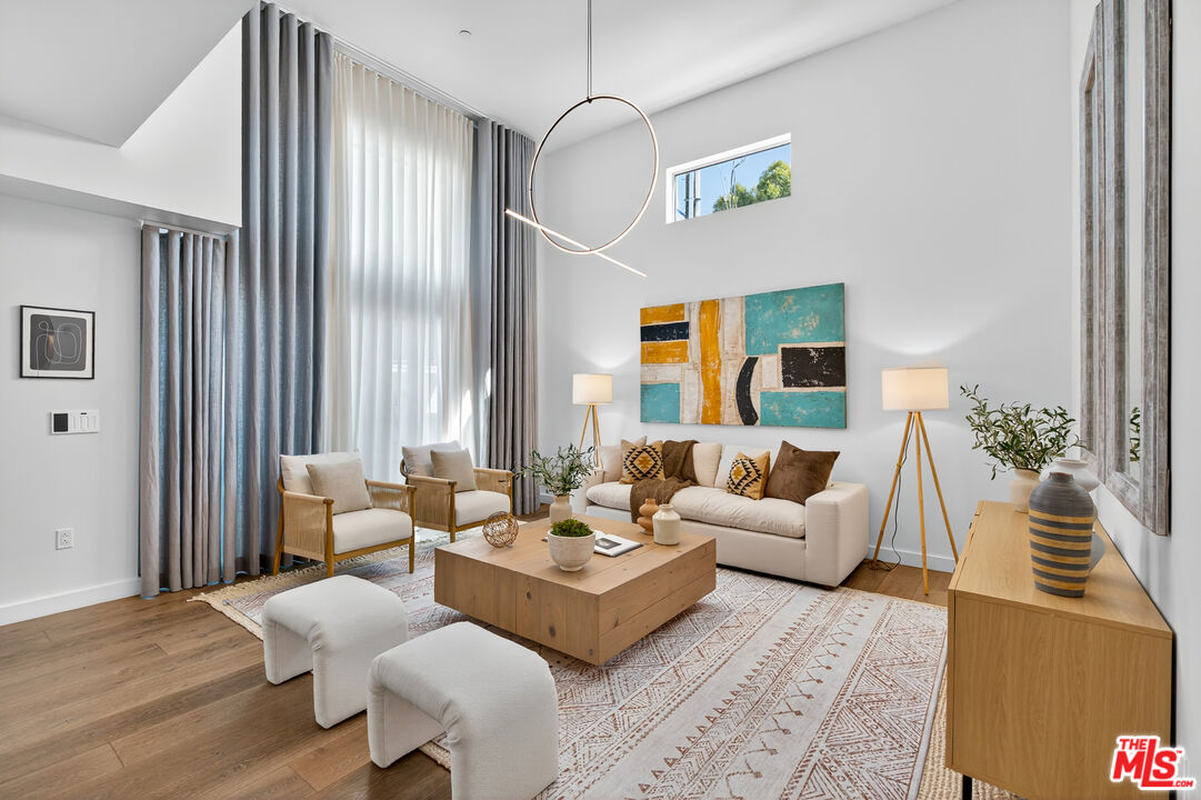 1433 14th St Unit: 10