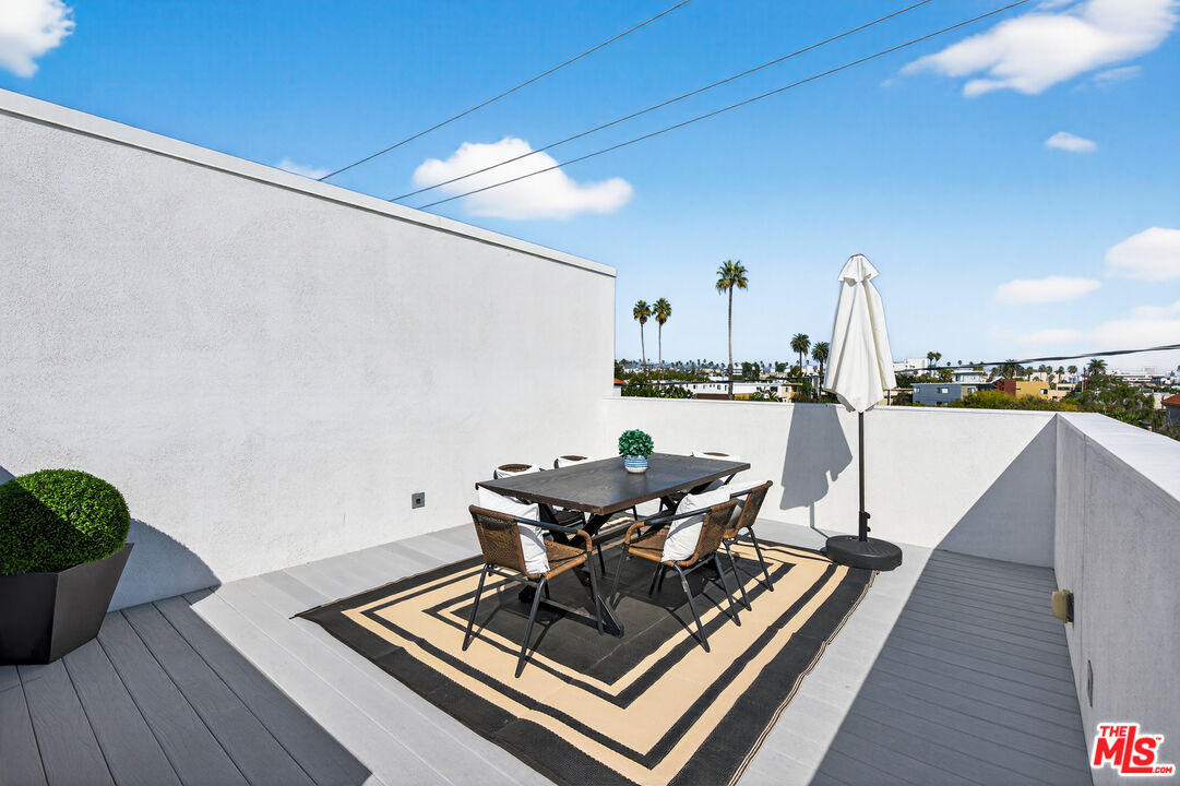 1433 14th St Unit: 10