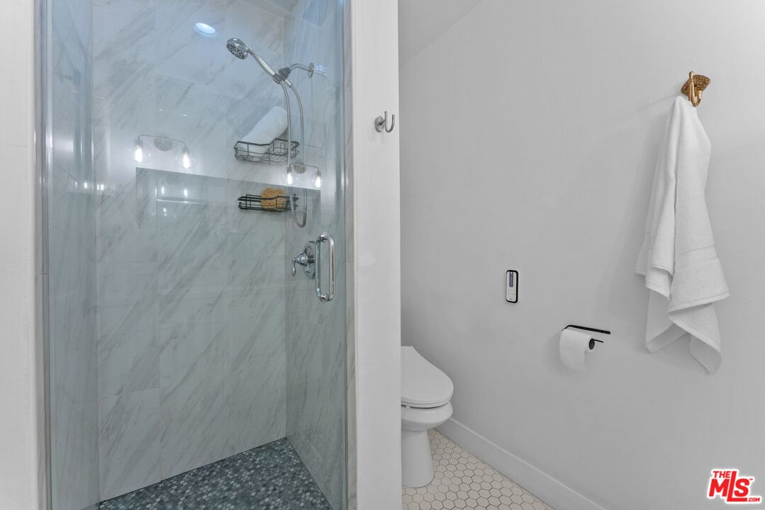 1741 S Spaulding Ave