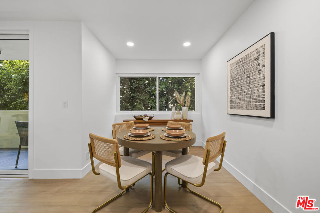 1025 N Kings Road 113