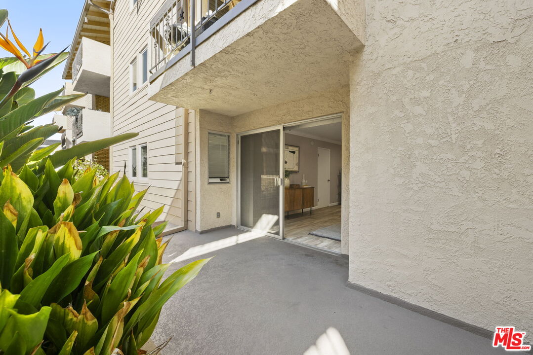 6151 Canterbury Dr Unit: 104