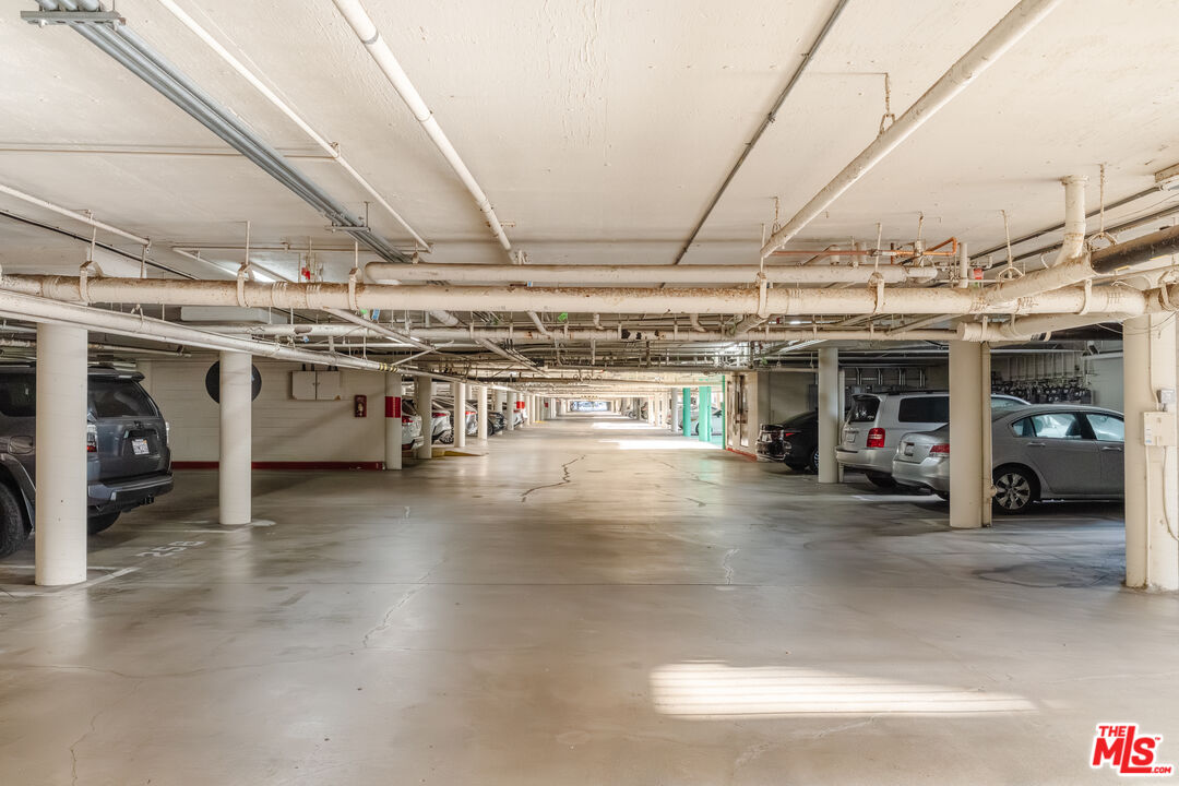 3950 Via Dolce Unit: 518