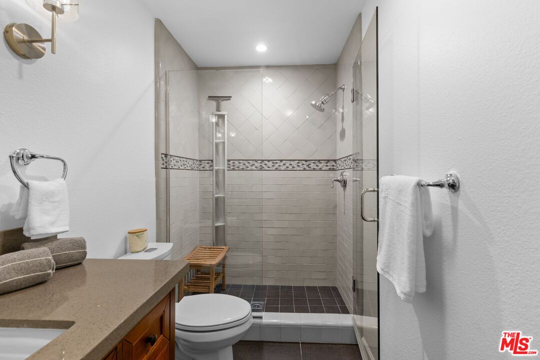 3950 Via Dolce Unit: 518