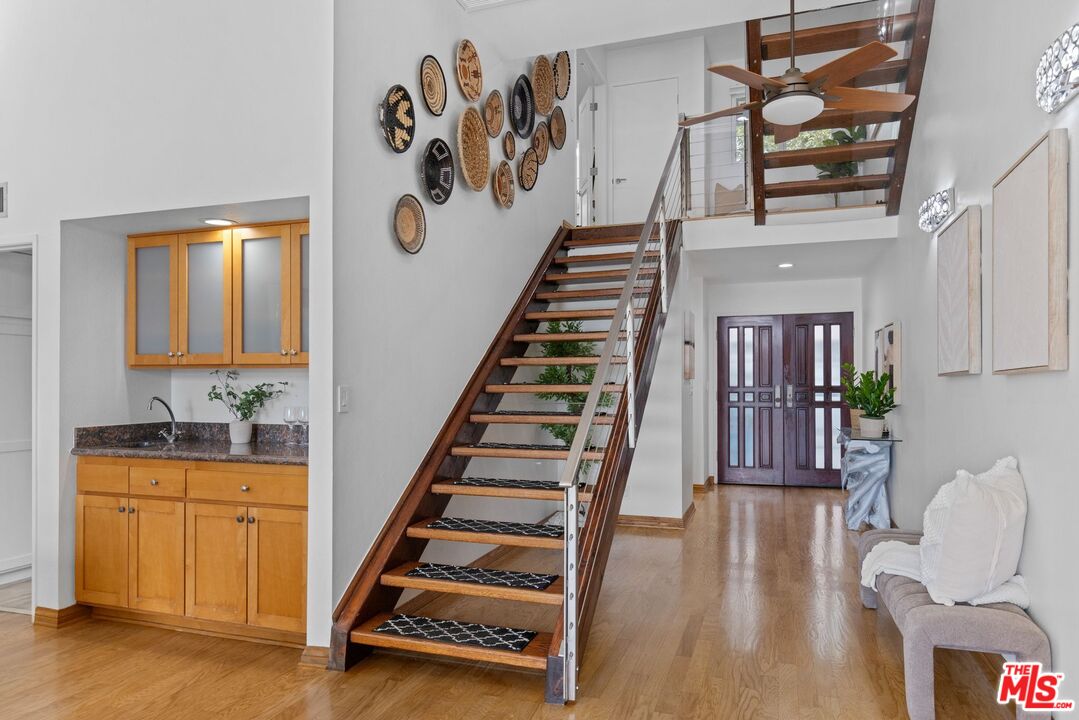 3950 Via Dolce Unit: 518