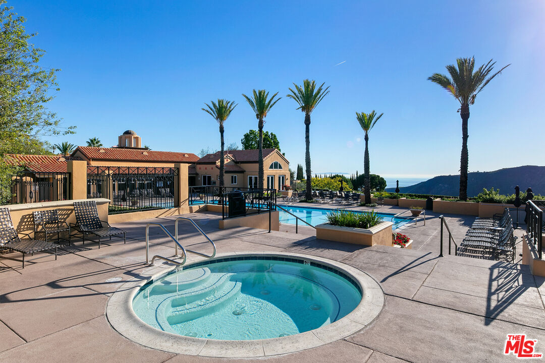 16868 Calle De Sarah