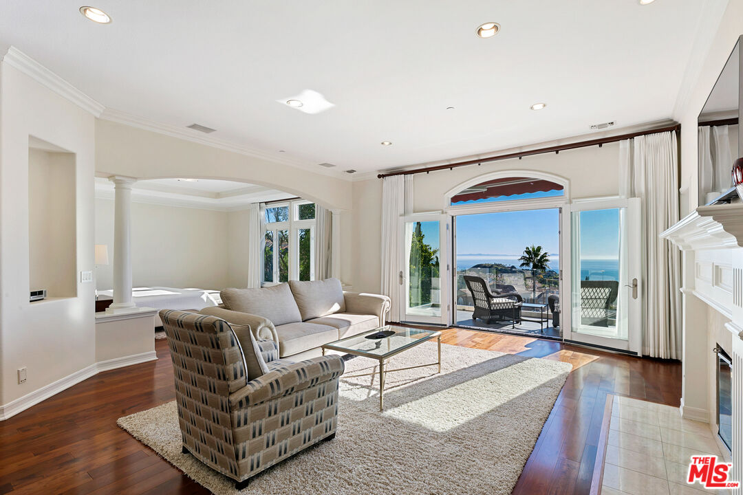16868 Calle De Sarah