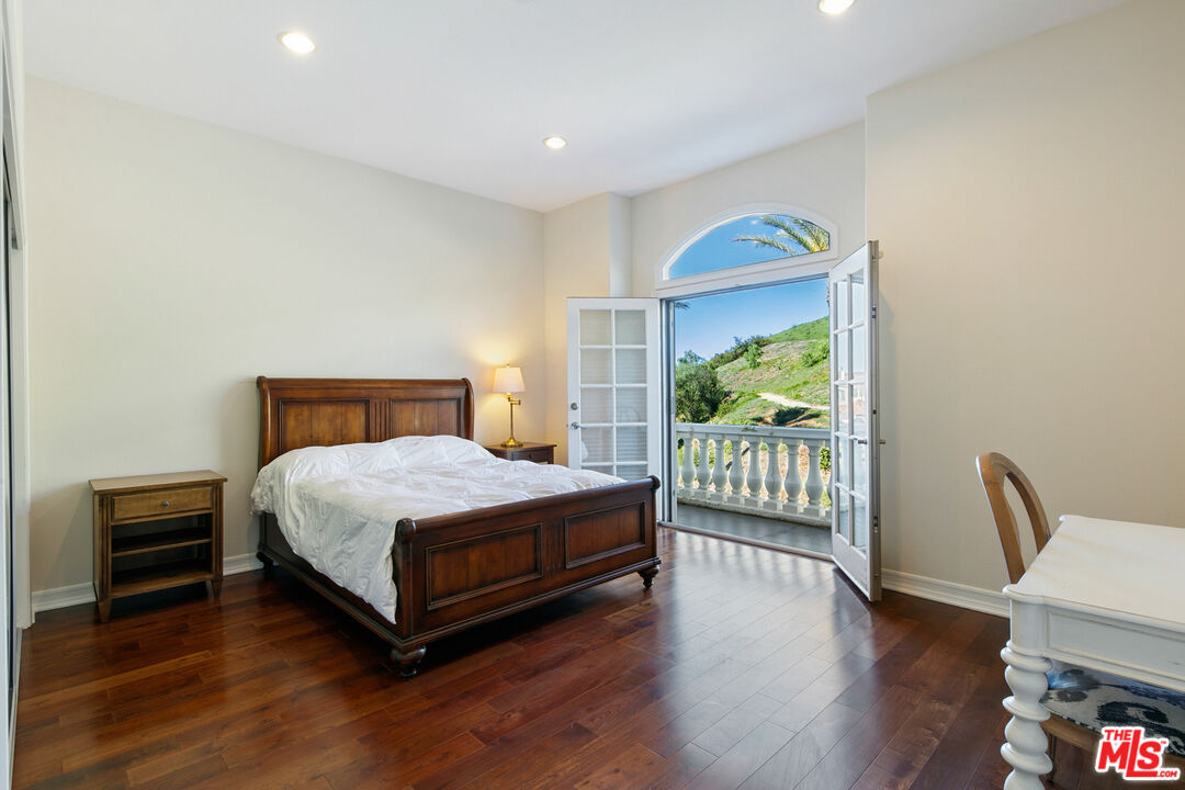 16868 Calle De Sarah