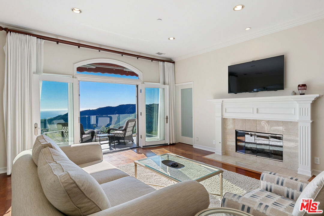 16868 Calle De Sarah