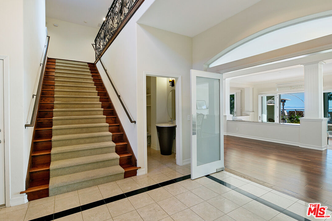 16868 Calle De Sarah