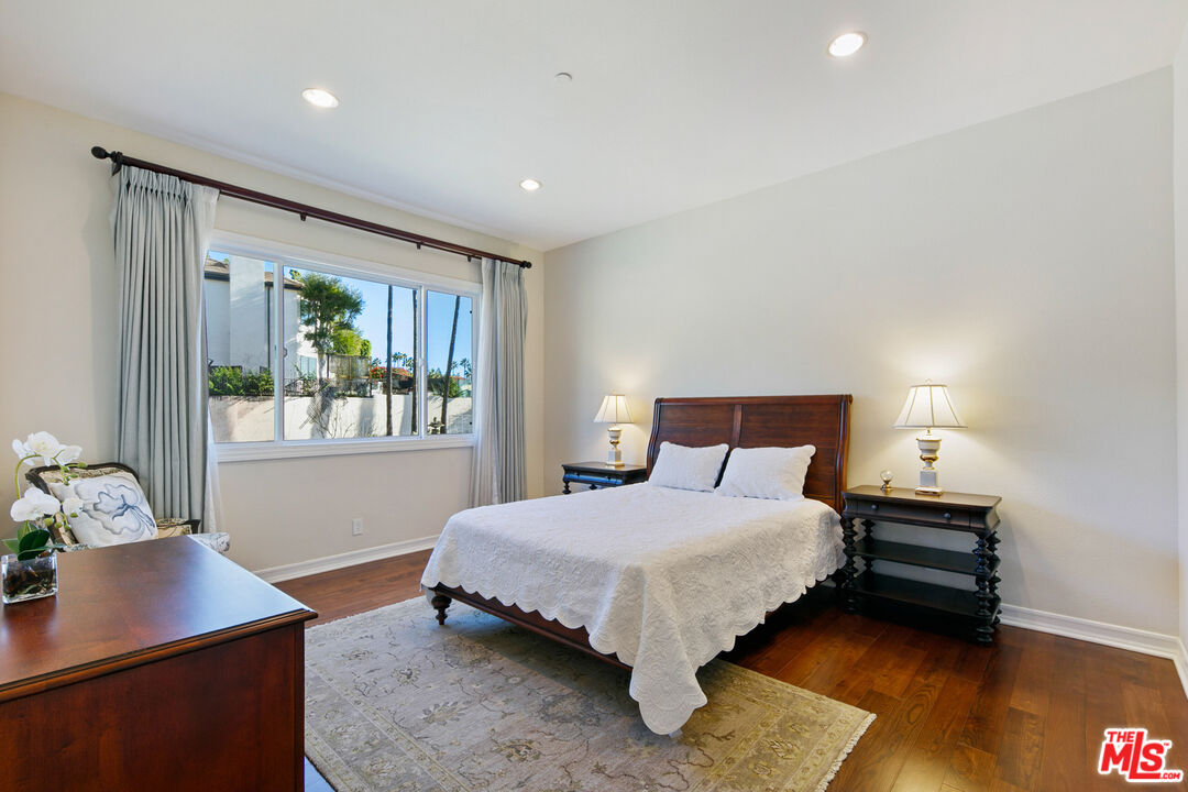 16868 Calle De Sarah