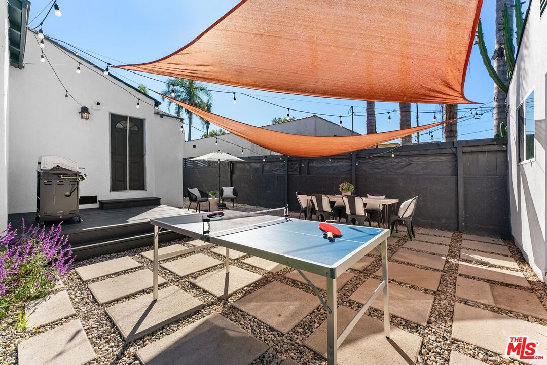 1741 S Spaulding Ave