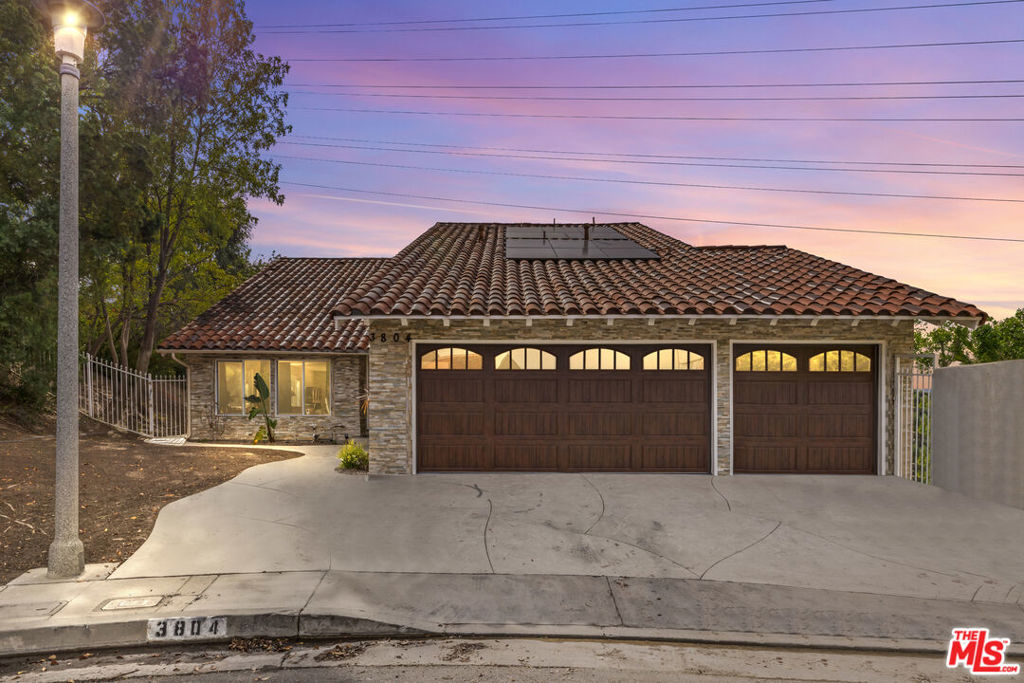 3804 Vista Linda Drive