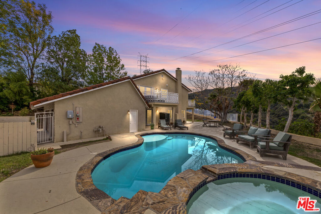 3804 Vista Linda Drive Encino CA
