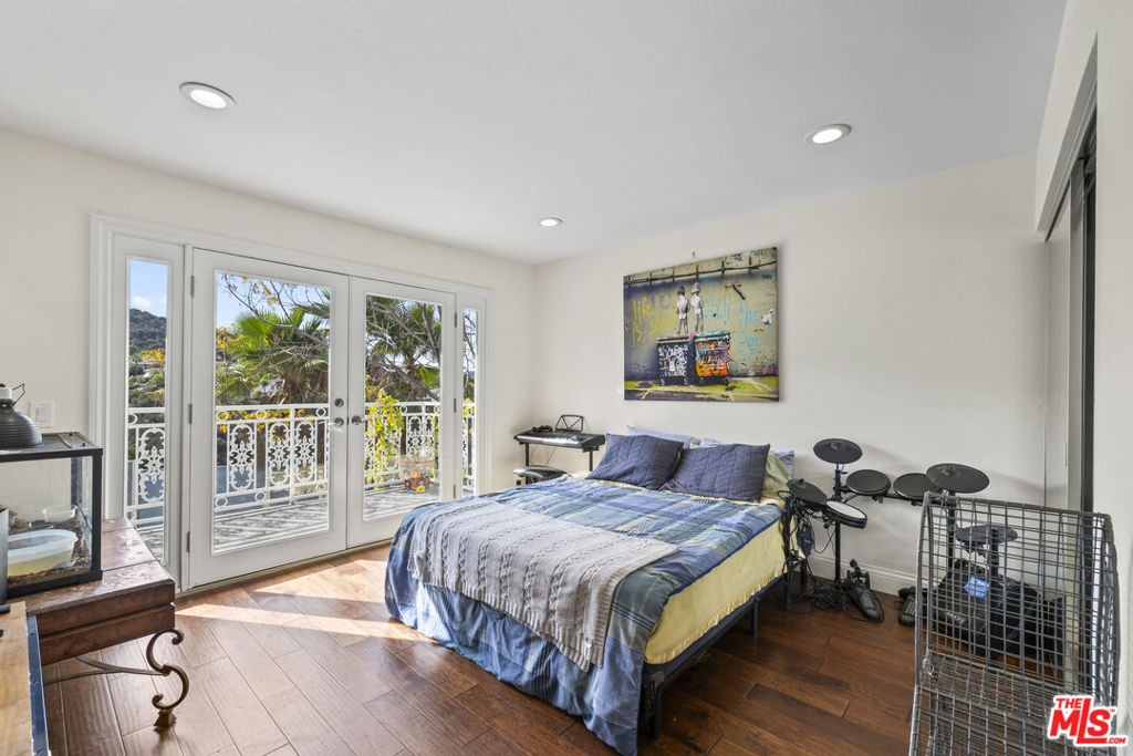 3804 Vista Linda Drive