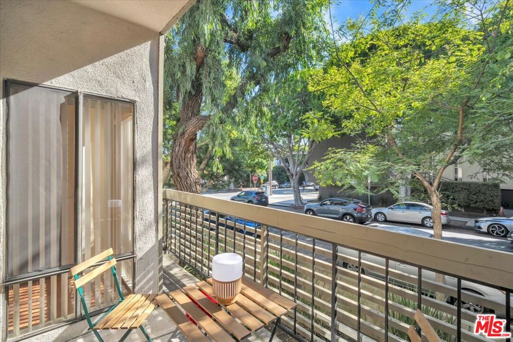 2909 Arizona Avenue 14