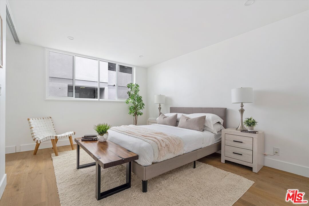 16601 Marquez Ave Unit: 302