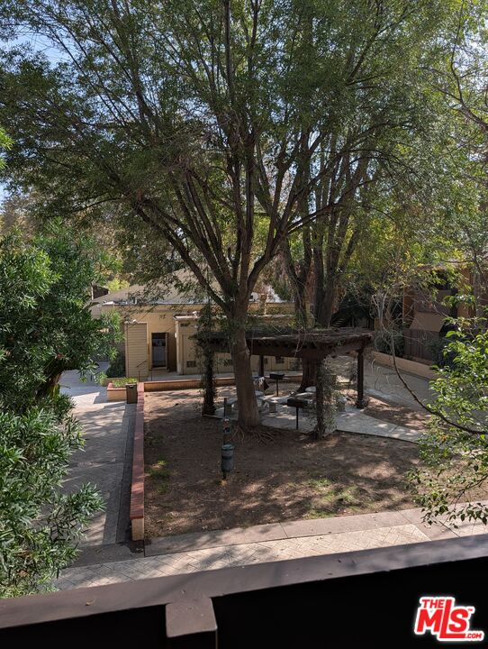 18350 Hatteras St Unit: 256