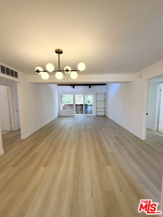 18350 Hatteras St Unit: 256