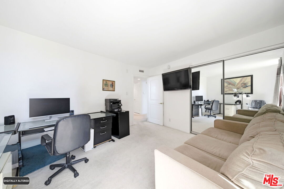 4265 Marina City Dr Unit: 501