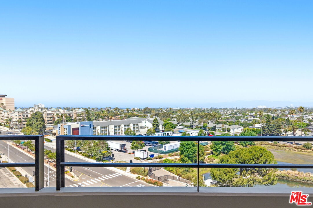 4265 Marina City Dr Unit: 501