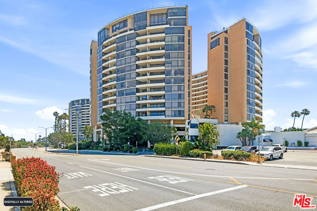 4265 Marina City Dr Unit: 501