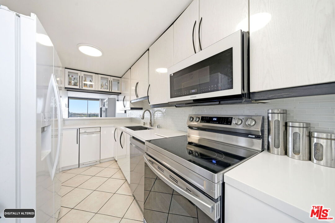 4265 Marina City Dr Unit: 501